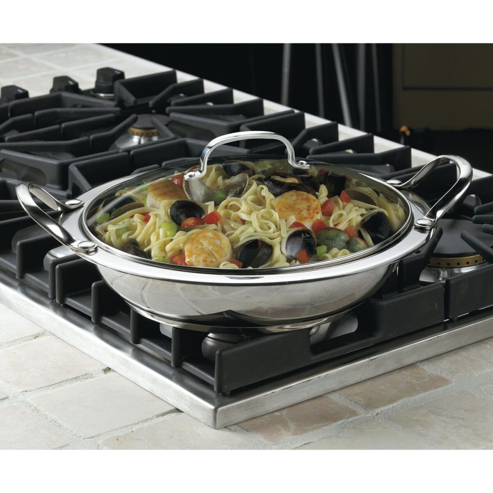 Classic Entertaining Collection 11" Round Buffet Server - Image 3
