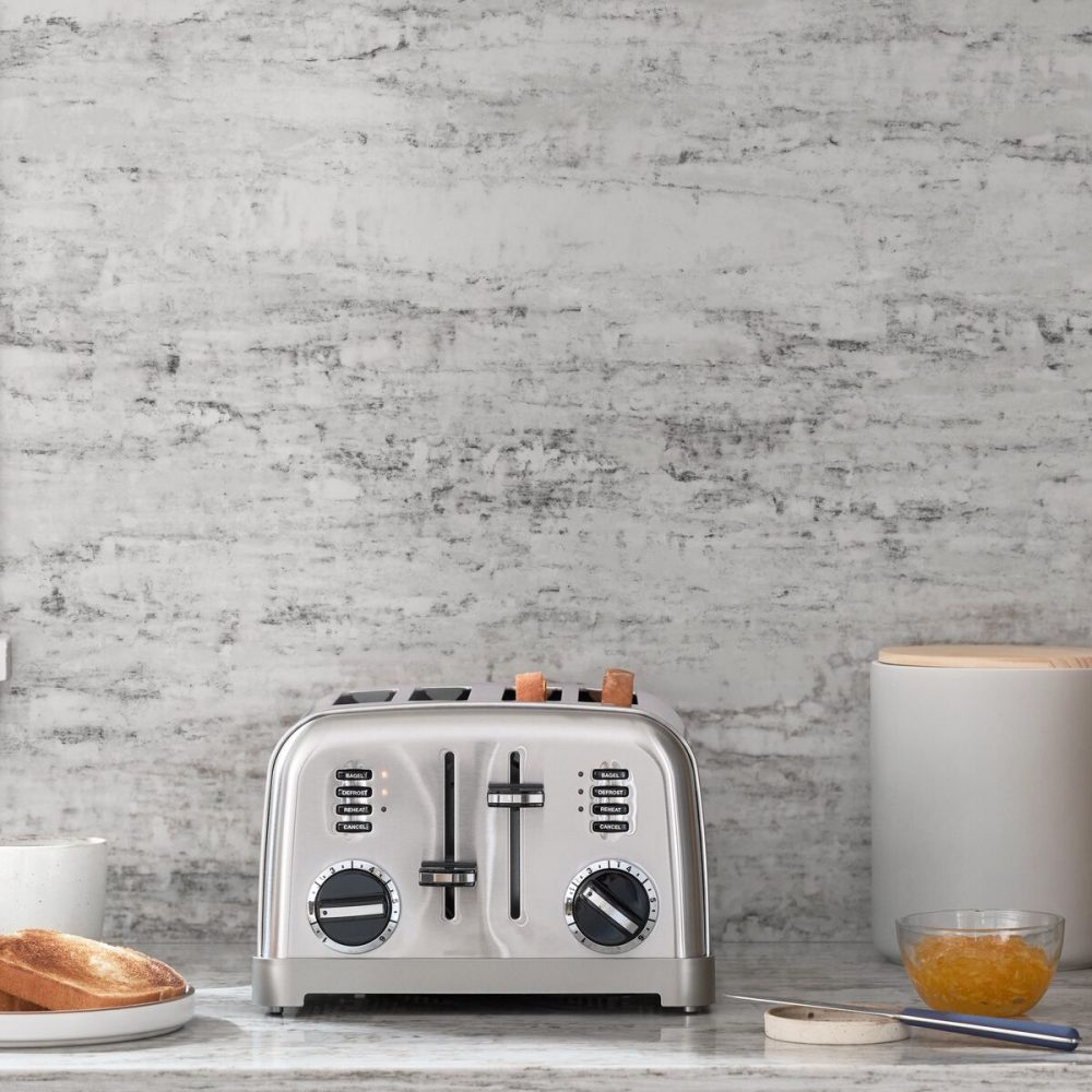 4 Slice Metal Classic Toaster - Image 3