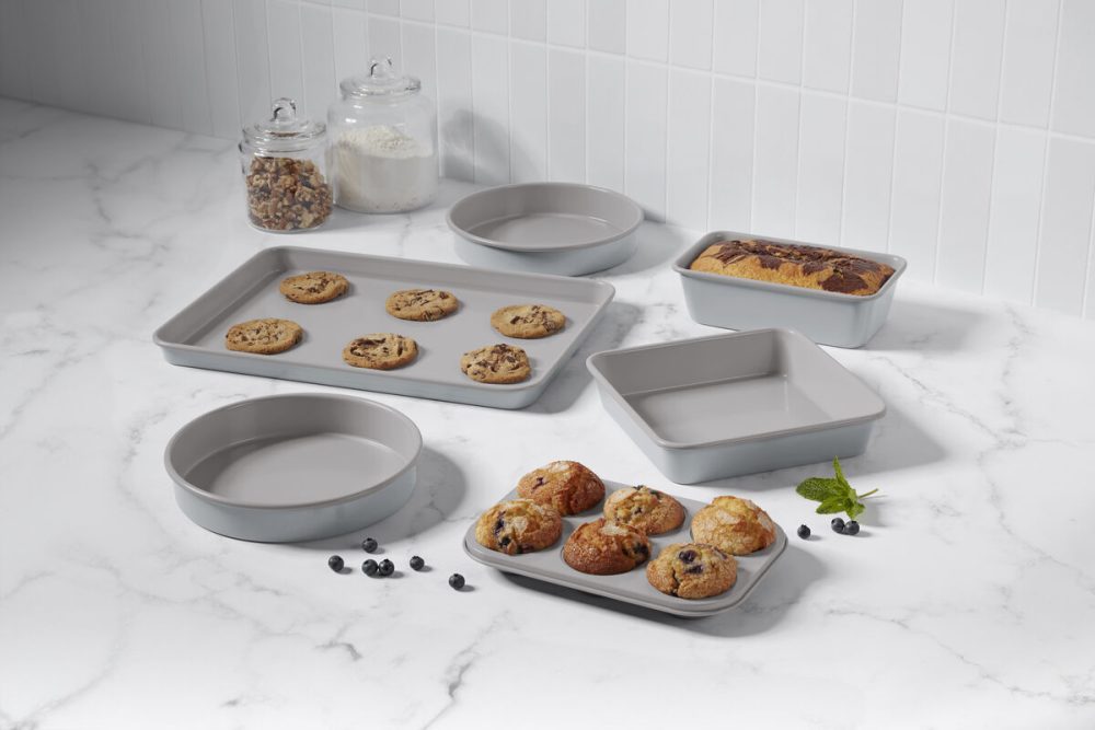 6-Pc Culinary Collection Ceramic Nonstick Bakeware Set - Gorgeous Gray - Image 3