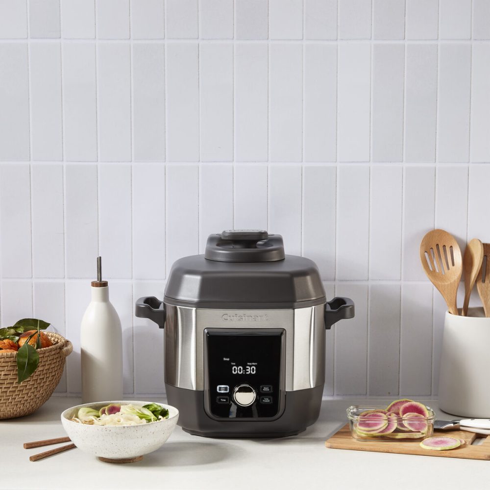 12-in-1 Multicooker, 6 Quart - Image 2