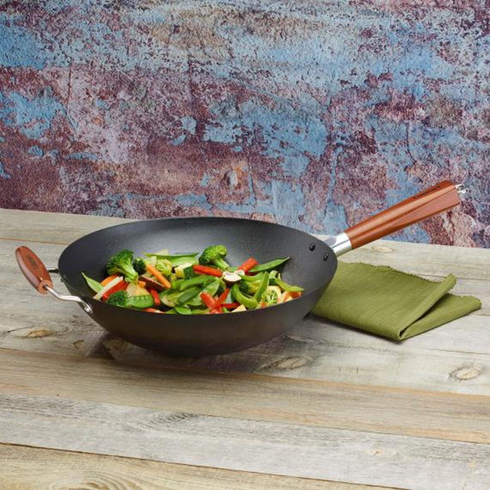 14" Pre-Seasoned Wok with Helper Handle - Image 2