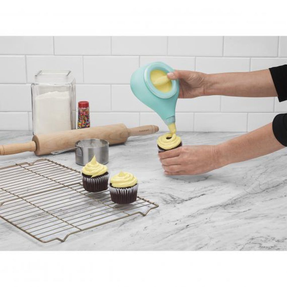 7 Piece Silicone Easy Icing Decorating Set - Image 2