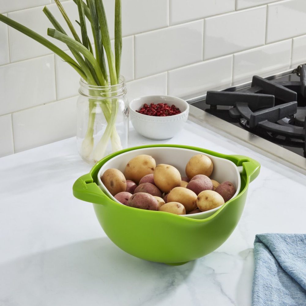 2qt Swing Basket Colander - Image 5
